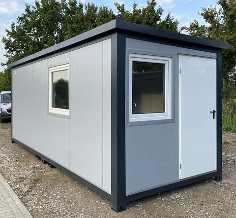 Contentor Escritório Habitacional 6,00 × 2,40 m com WC, Duche e Kitchenette (Ref. 2390)